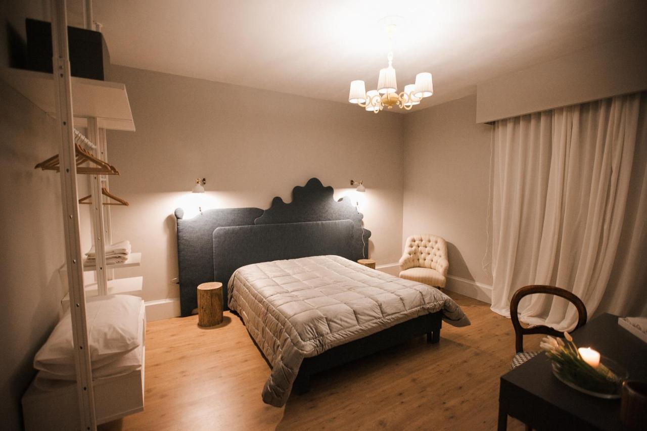 B&B Assteas Montesarchio ภายนอก รูปภาพ
