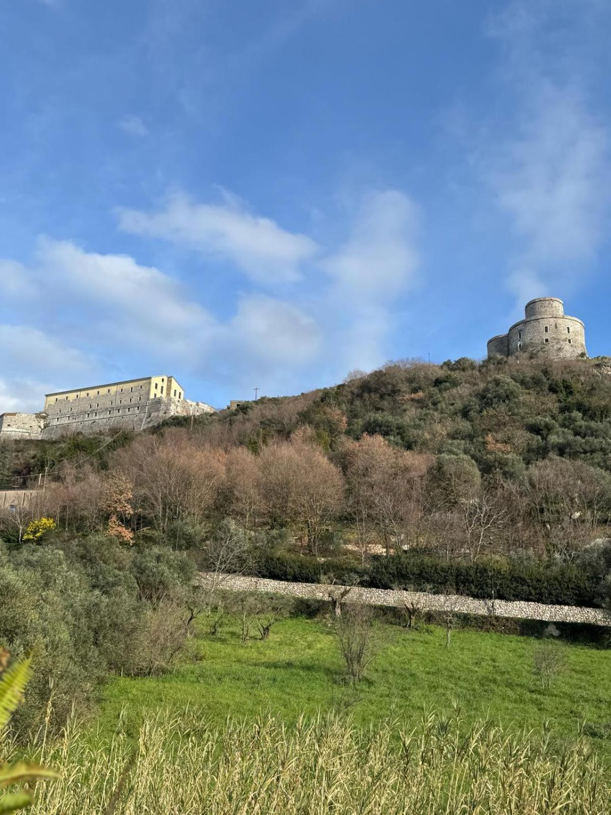 B&B Assteas Montesarchio ภายนอก รูปภาพ
